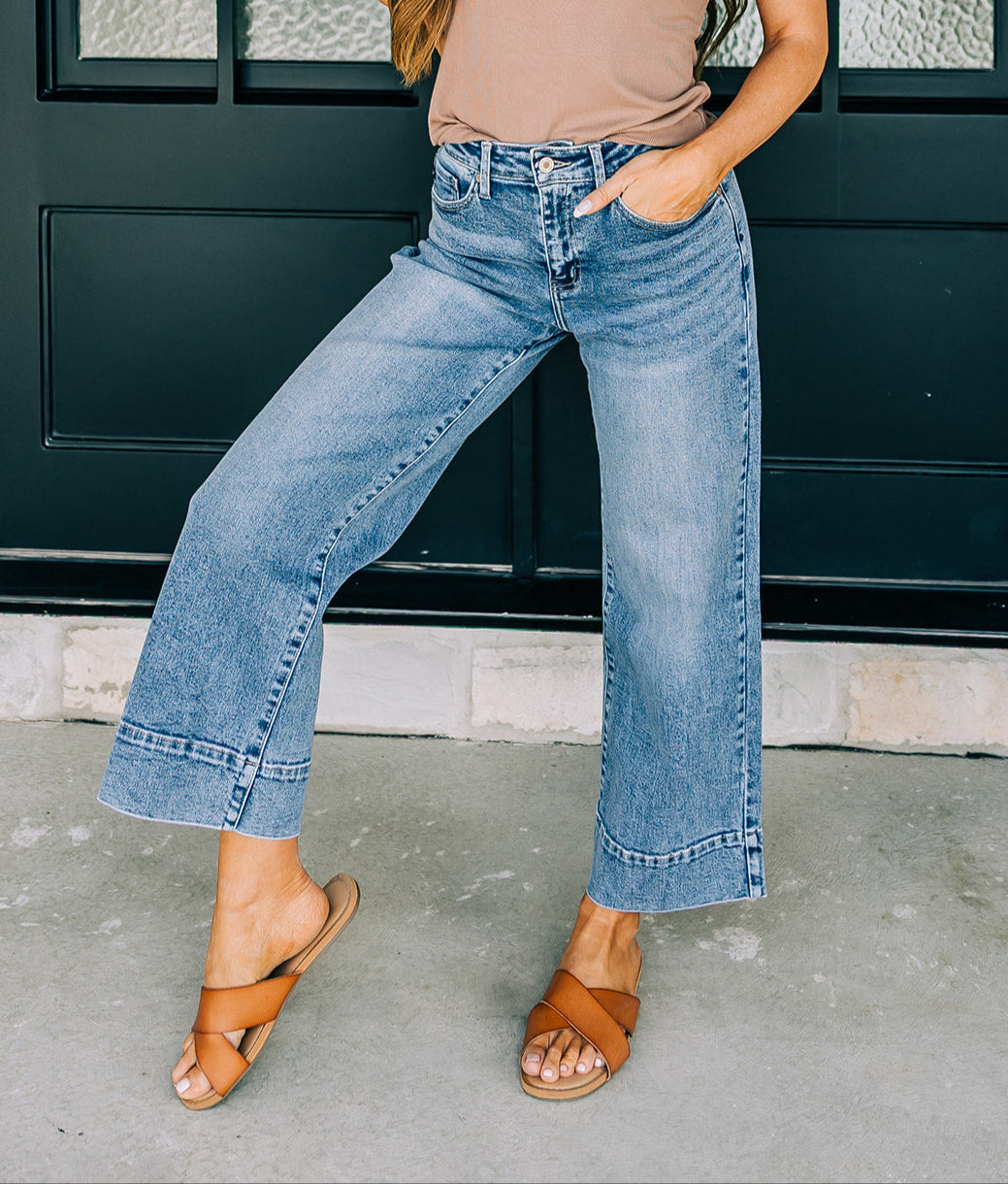 Kancan High-Rise Crop Wide-Leg Jeans