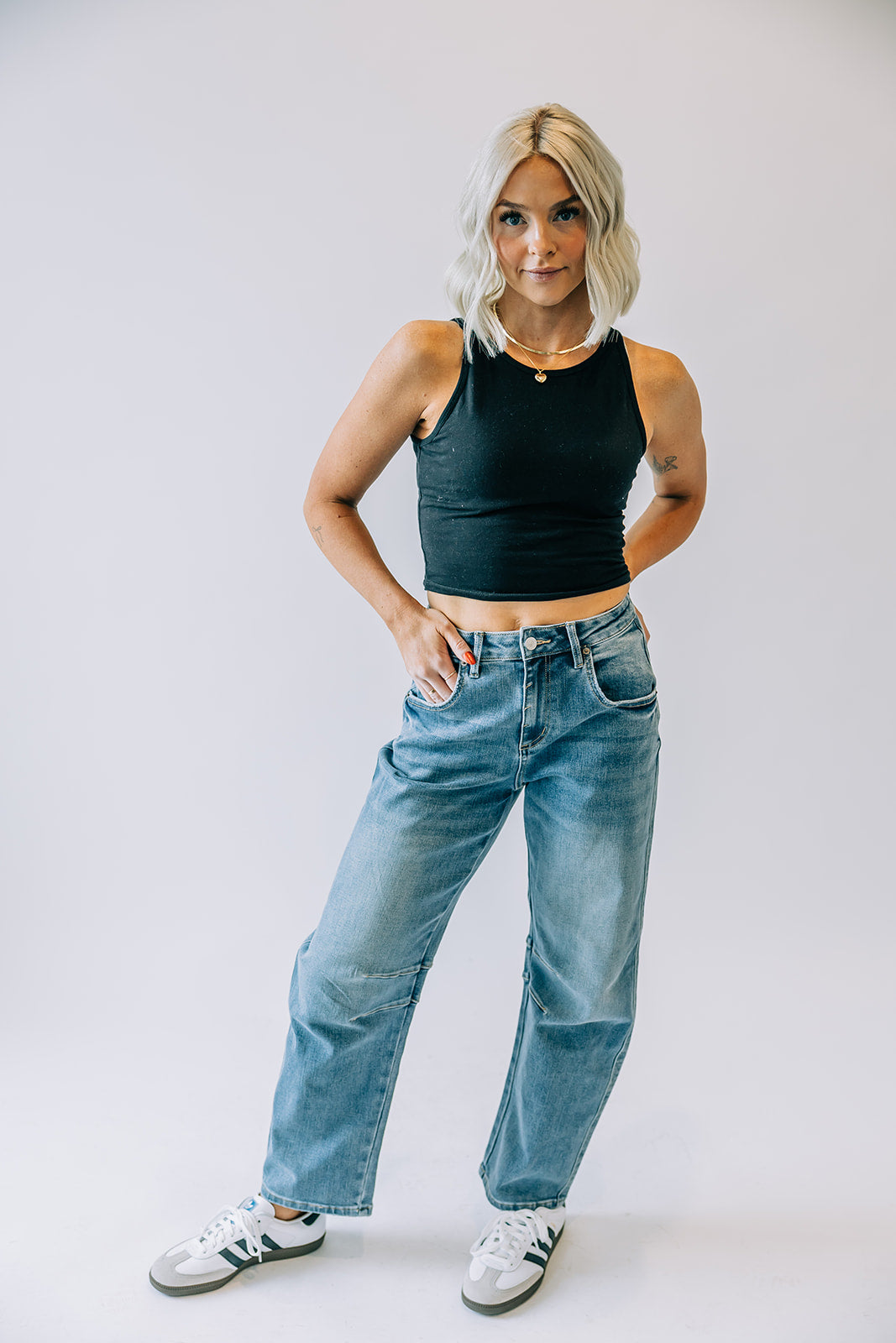 MICA Stretchy Barrel Jeans