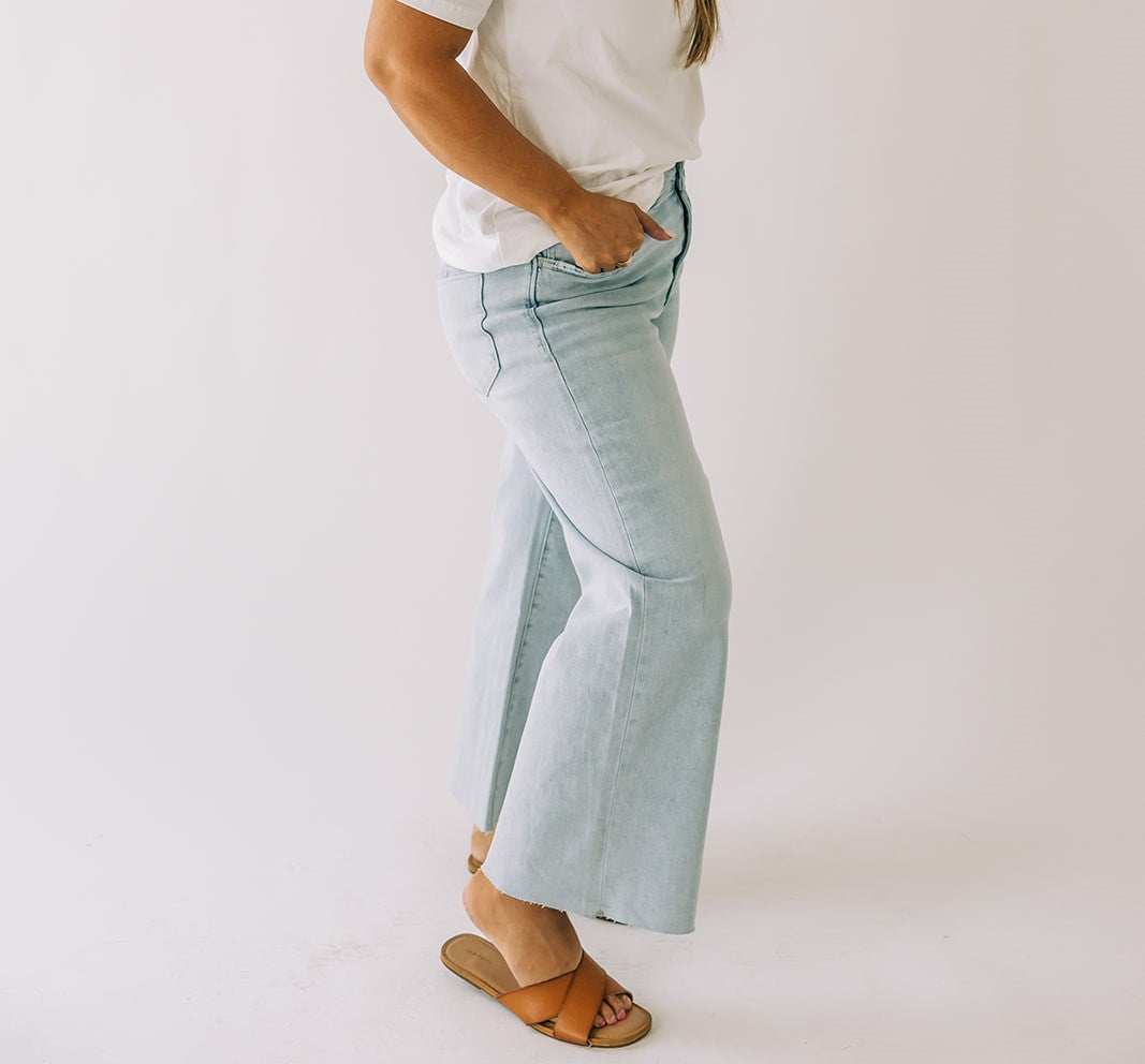 Vervet High-Rise Wide Leg Jeans