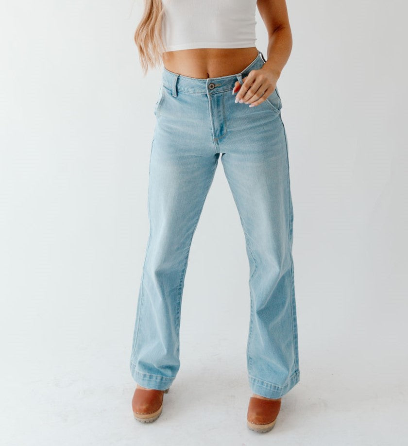 Kancan Wide-Leg Light Wash Denim