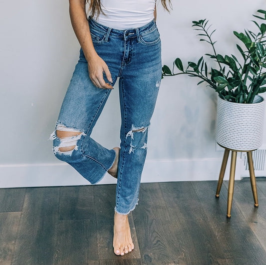 Vervet Distressed Straight Leg Denimm